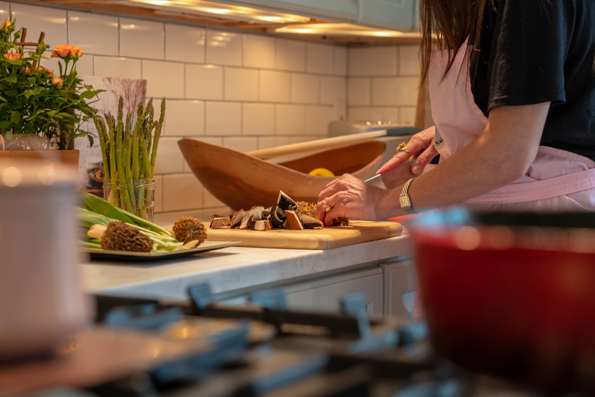 Quick healthy meal preparation demonstration